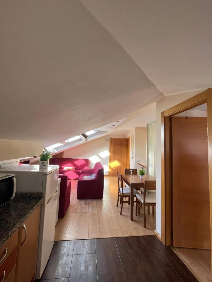 Apartamentosarturo Llanes Laplaza Atico Centrico Exterior photo